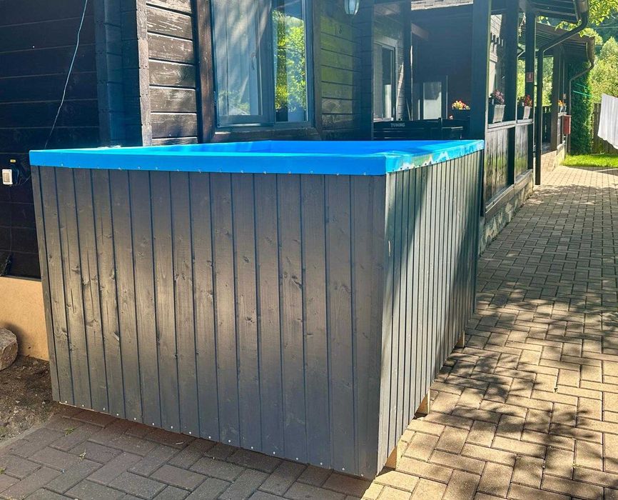 Ciubar/ jacuzzi de vanzare