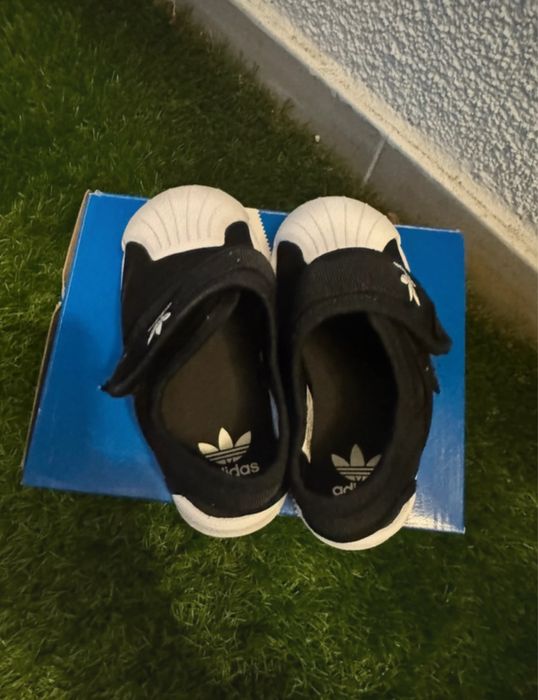 Sandale ADIDAS marime 21