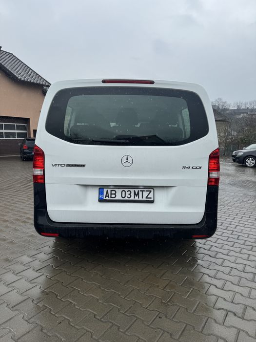 Vito Tourer 114 CDI 8+1