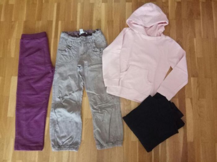 Дрешки за р.128, всичко за 5 лв