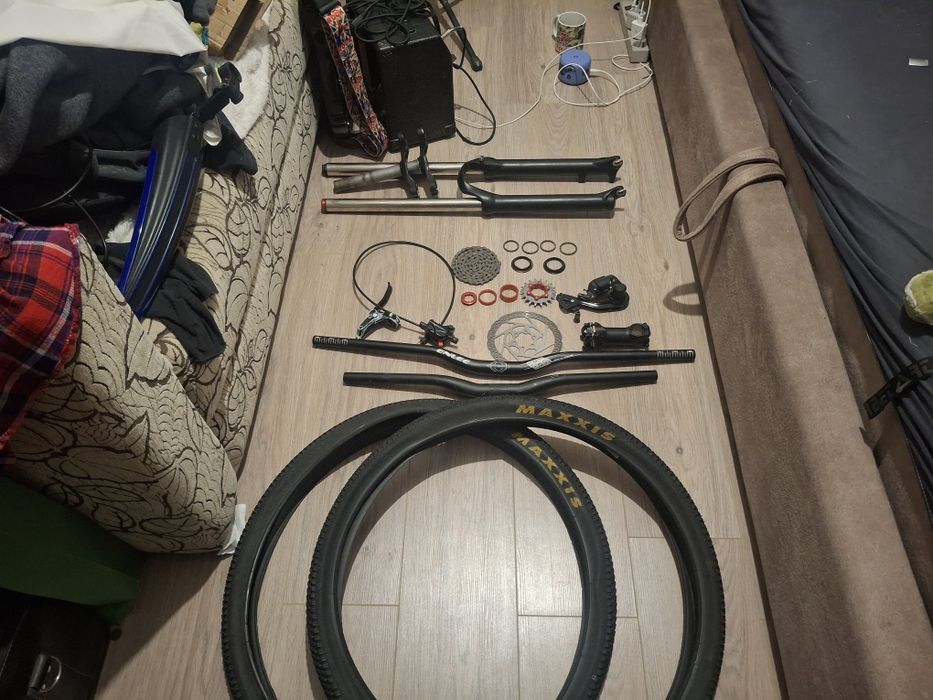 Вело запчасти б/у