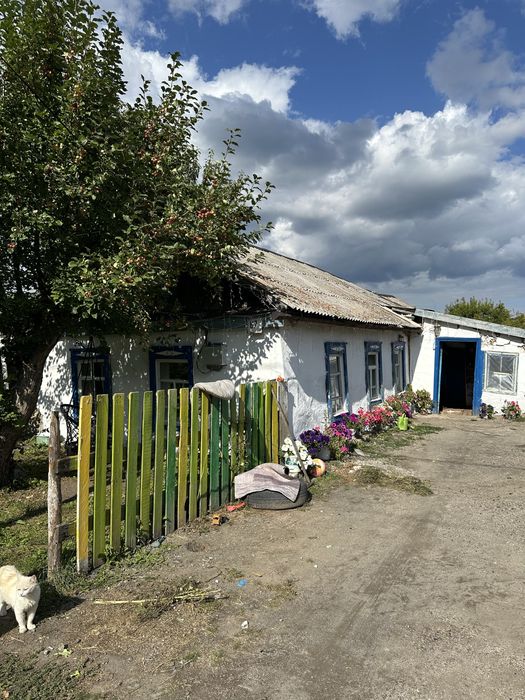Продам участок с домиком