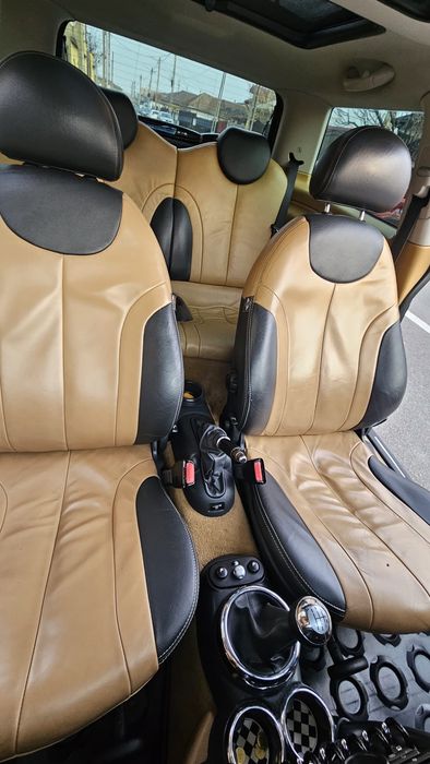 Mini Cooper - Chrome Edition (cu navigatie)