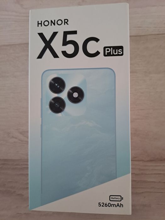 Новый смартфон Honor 128гб.