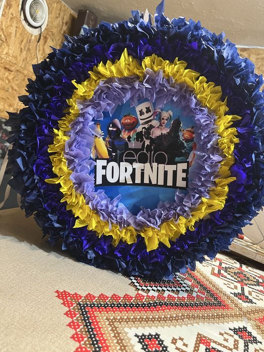 Пинята за Празник