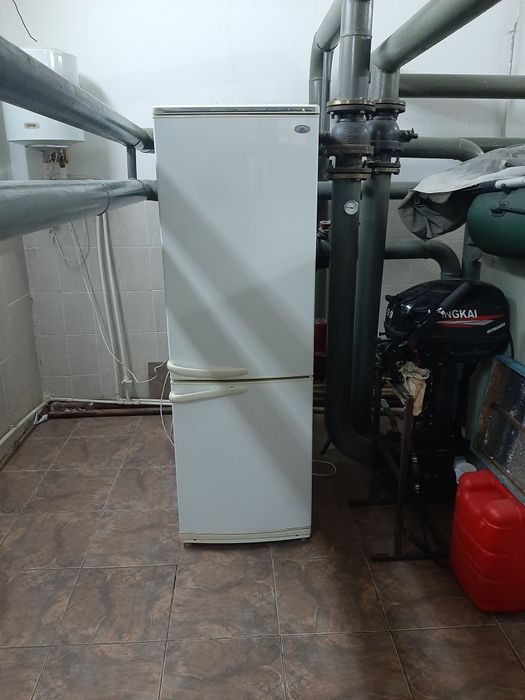 Холодильник  доставка