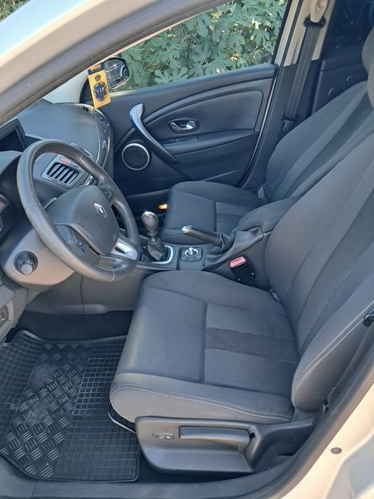 Renault Megane 3 1.5 dCi 110CP EURO 5 Inmatr. RO Unic Proprietar Navigatie Scaune Incalzite