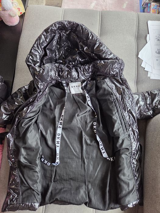 Дамско зимно яке DKNY