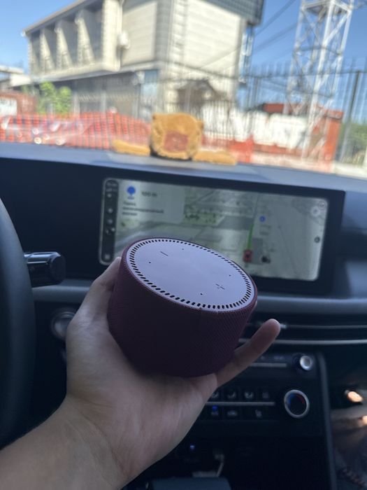 Yandex mini с часами