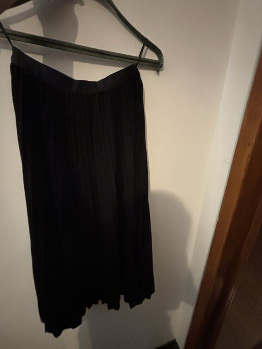 Дамска пола чисто нова велур