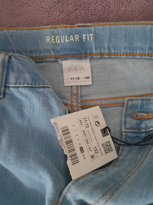 Blugi Zara copii , noi, 40 lei