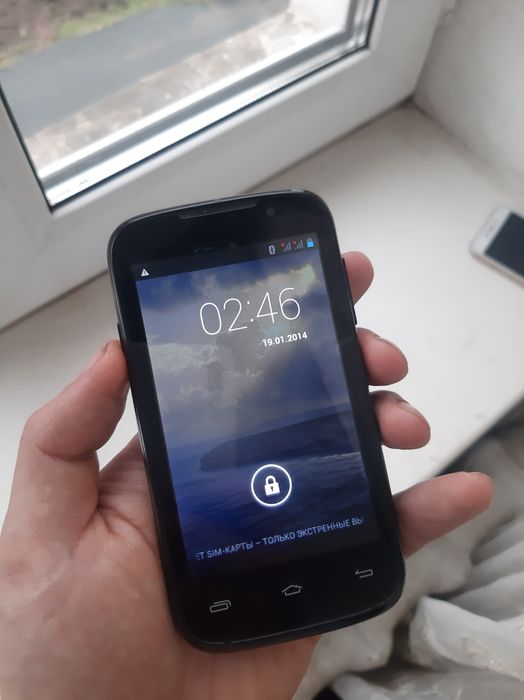 Продам смартфон рабочий