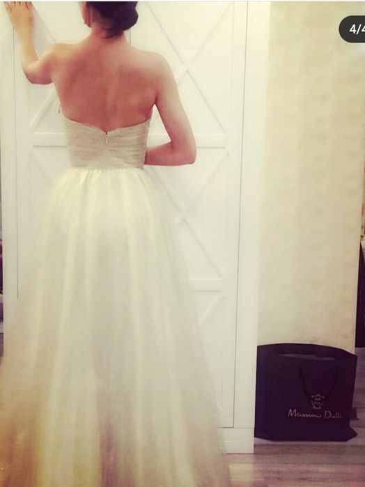 Абсолютно новое платье