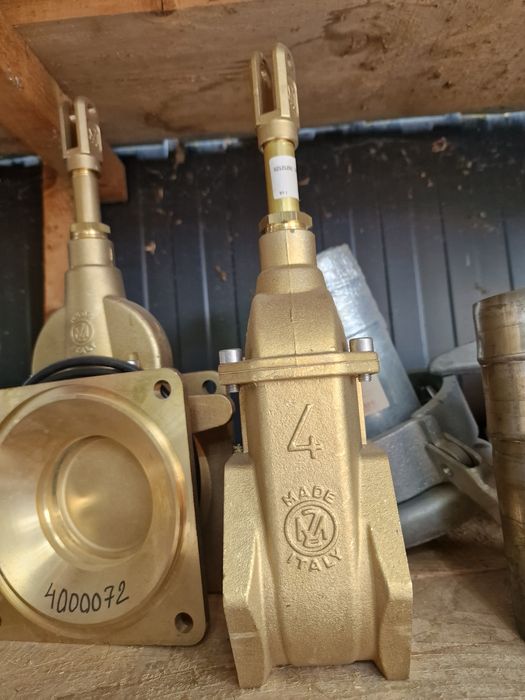 Robinet vidanja se 3 și 4 toli import Italia originale avem și alte pi