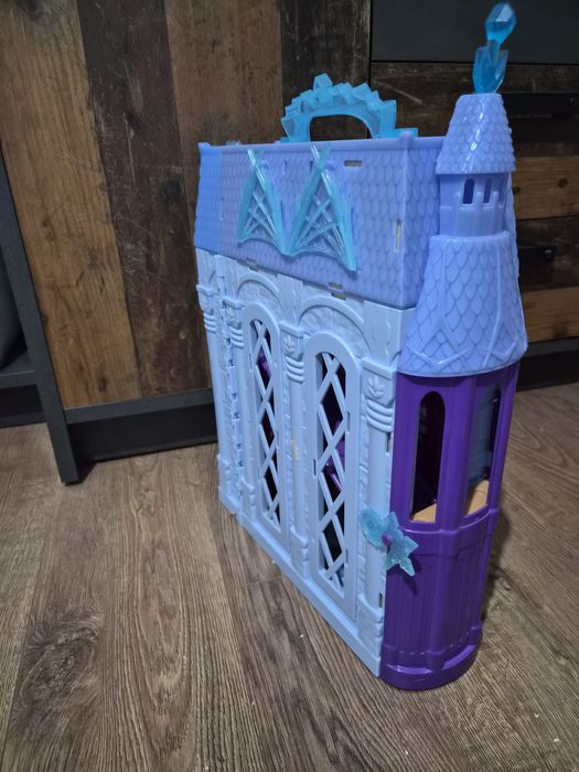 Замък на Елза ,от Frozen