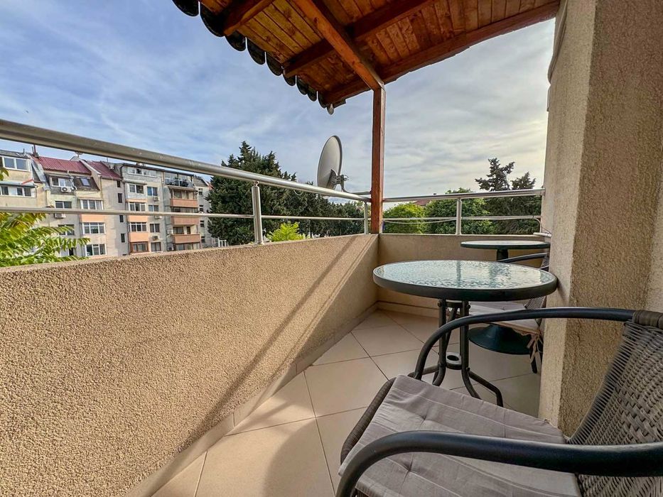 Дава се под наем Двустаен апартамент в Бургас, Възраждане - 70 кв.м за 459 € - Снимка #5