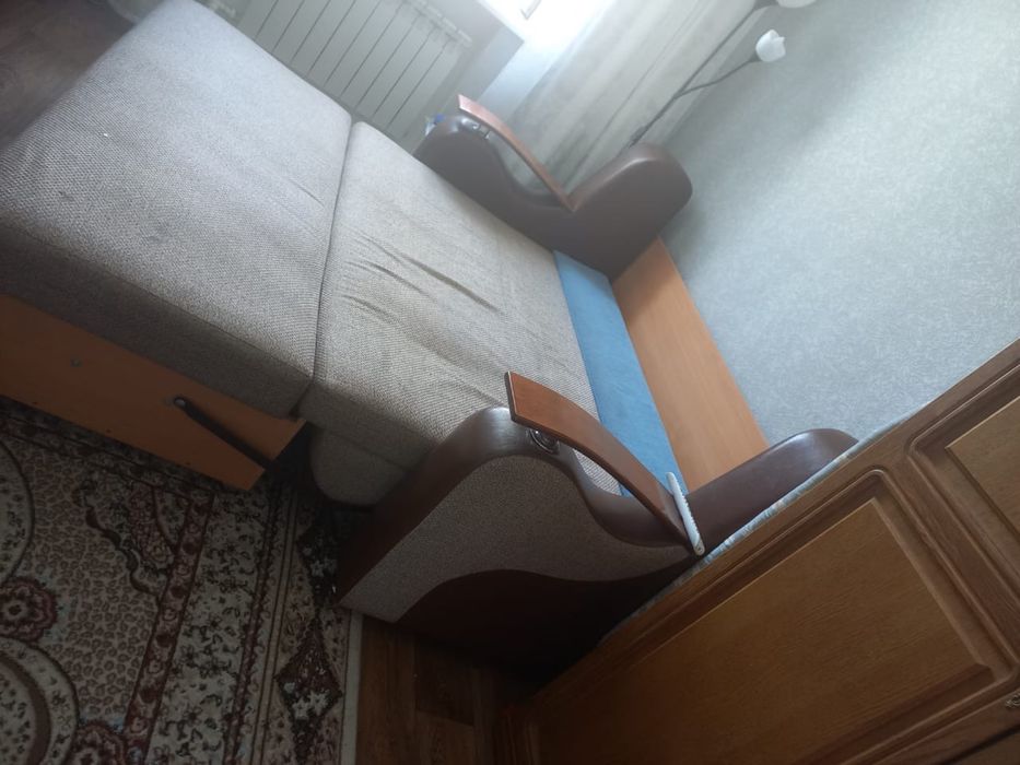 Диван раздвижной, двуспальный