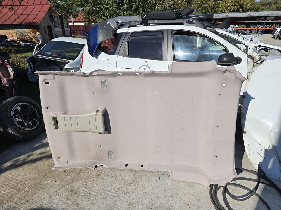Plafon Textil Dacia Duster cu suport acte si 3 plafoniere 2011 2017
