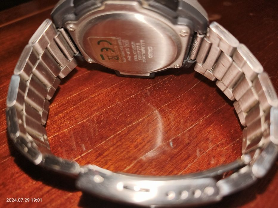 Vând Casio iluminator SGW-400H