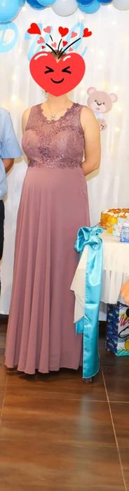 Официална рокля за бременни