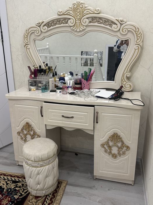 Спалний гарнитур