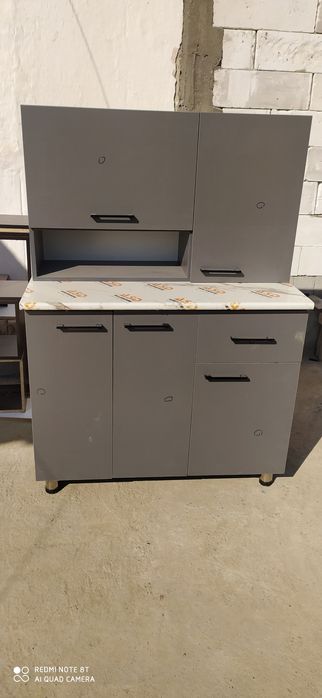 Продается новый кухонный мебель