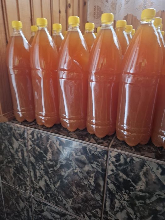 Suc de mere și struguri pasterizat natural