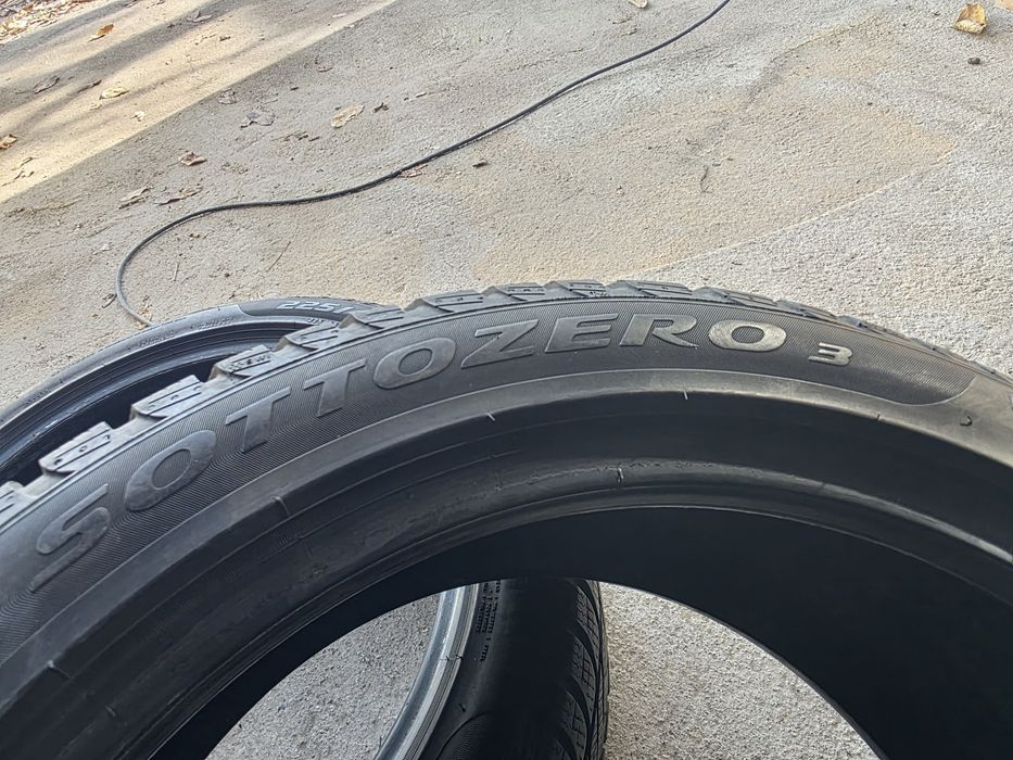 Pirelli  225.45.18