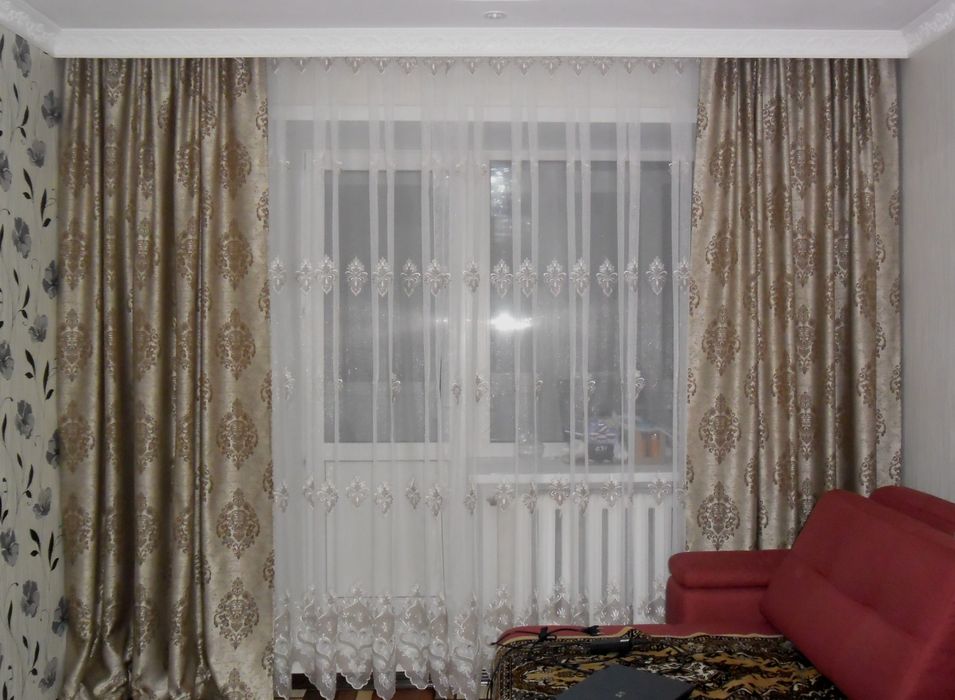 Тюль ширина 3,30 м.