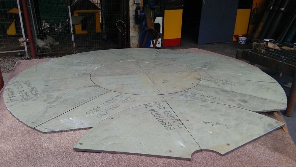 Executie/reparatie funduri si laterale malaxor cu table HARDOX 450/500