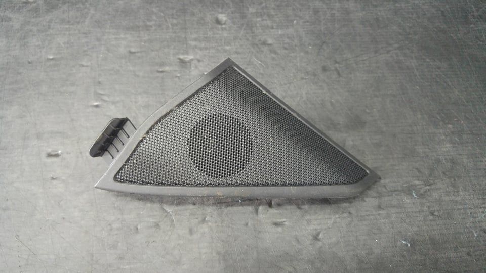 Tweeter ornament oglinda stanga fata mercedes e class w212 a2127200148 a2128202402001