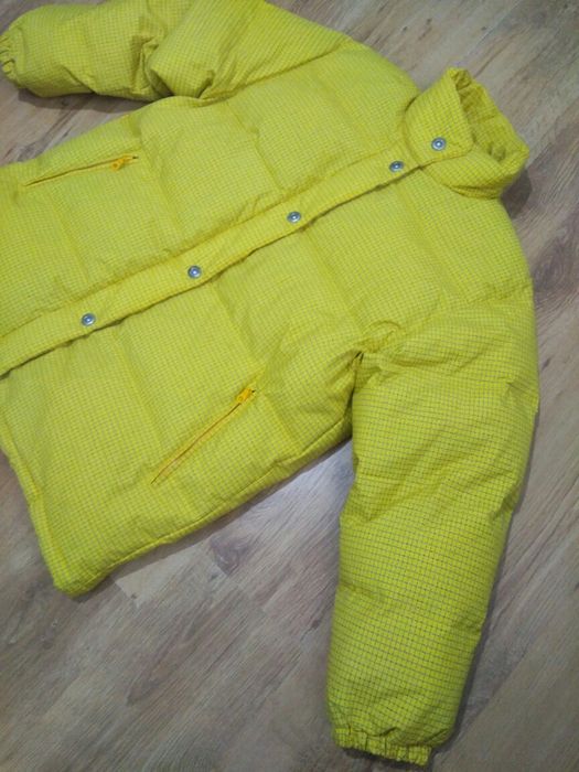 Geaca groasă cu puf mărimea M bărbați sau L/XL damă