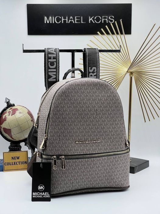 Стилна дамска раница