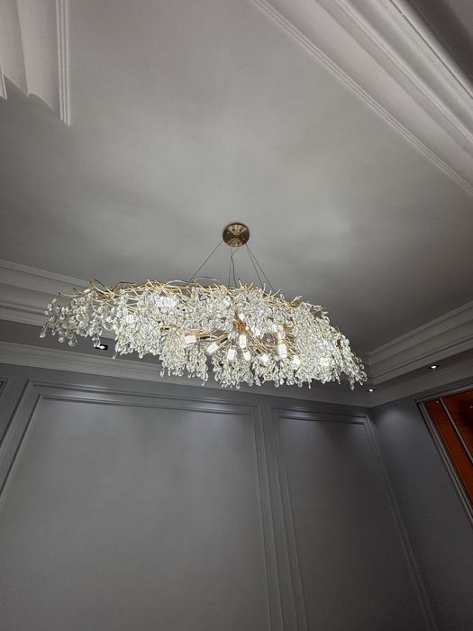 Продается люстра большая цена - 700 000 сум
