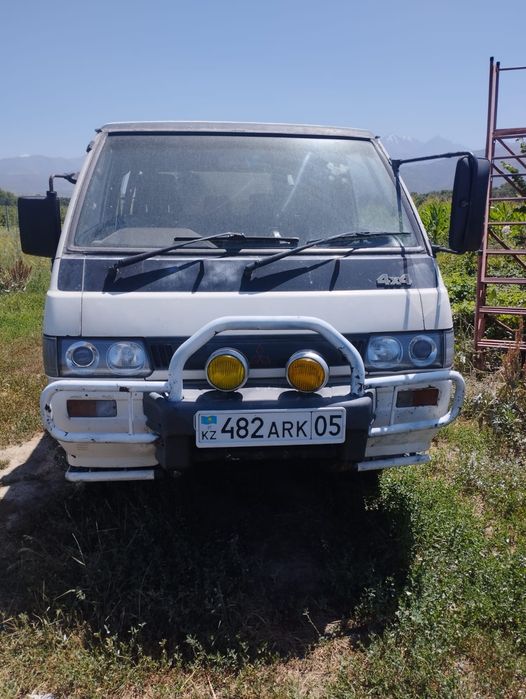 Продам делику на запчасти