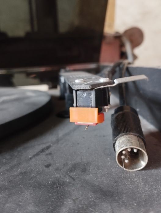 Pick-Up NAD 5120 Stereo Turntable