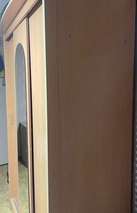 Продаётся шкаф+кровать вместе