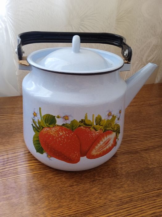 Чайник эмалированый