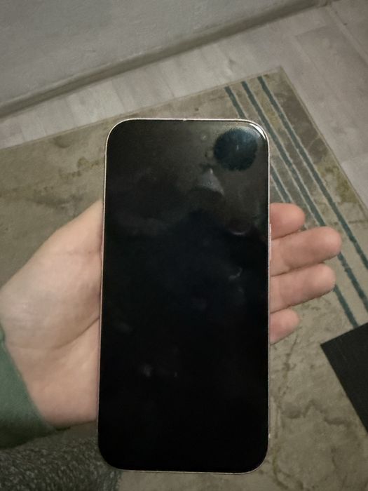 iphone 15 смартфон