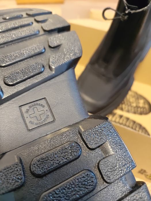 Bocanci Dr Martens marime 46