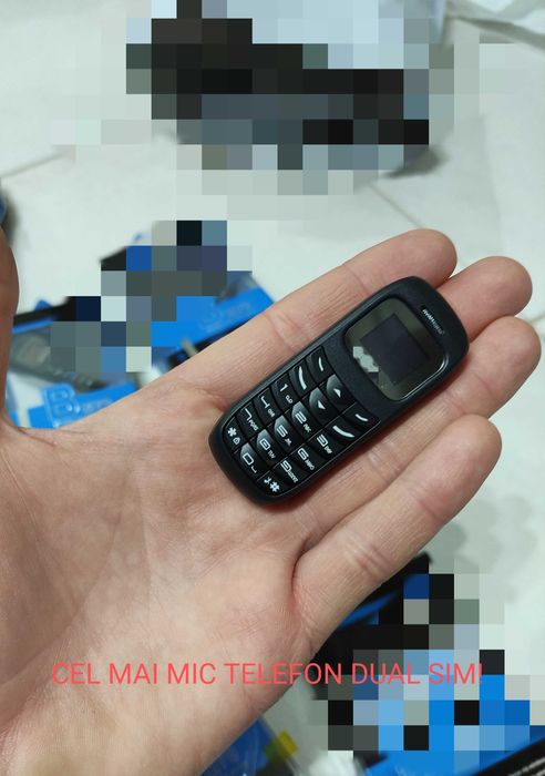 CEL MAI MIC TELEFON Dual sim Schimba vocea Voice Changer NOU