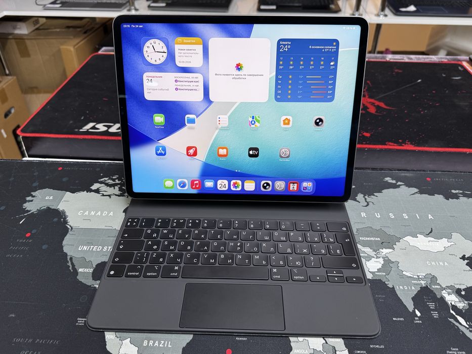 iPad Pro M1/256GB/Magic Keyboard