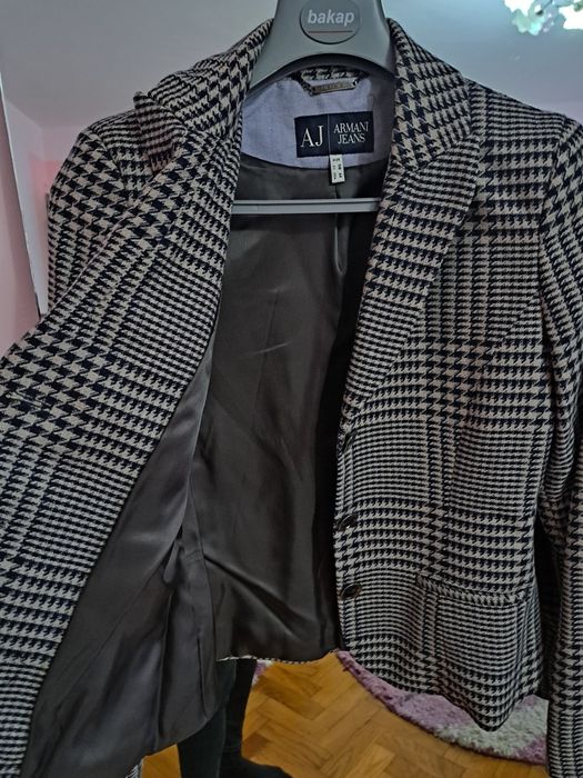 Sacou Armani nou 42