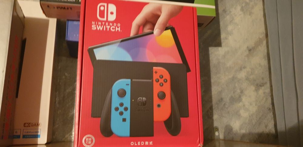 Продам нинтендо свич олед