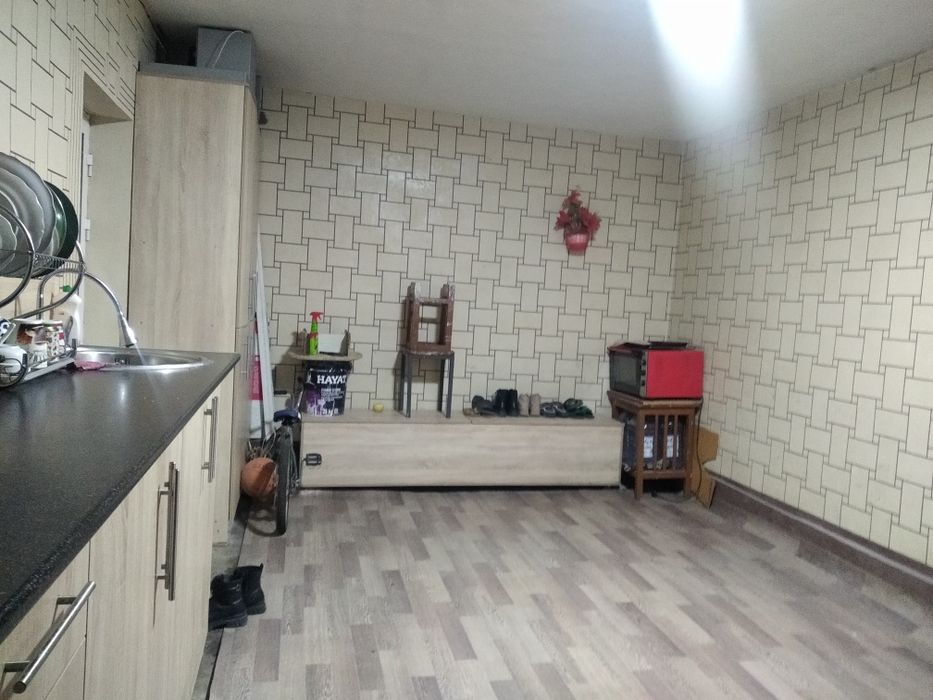 Ховли сотилади Узбекистон кучасида