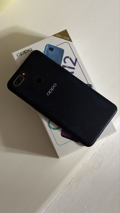 Oppo a12 в хорошем состояний
