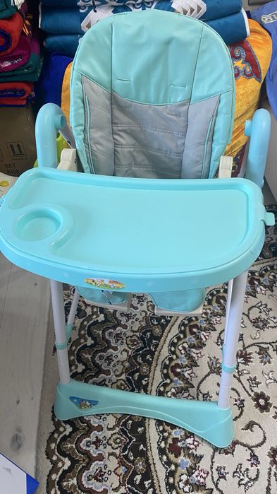 Столик для кормление