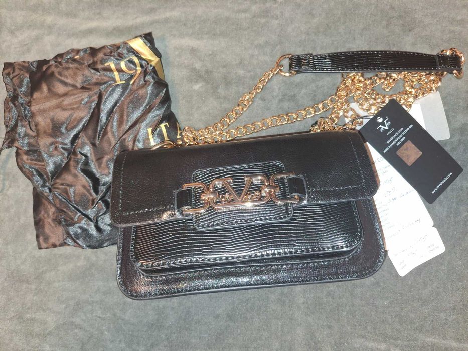 дамска чанта 19V69