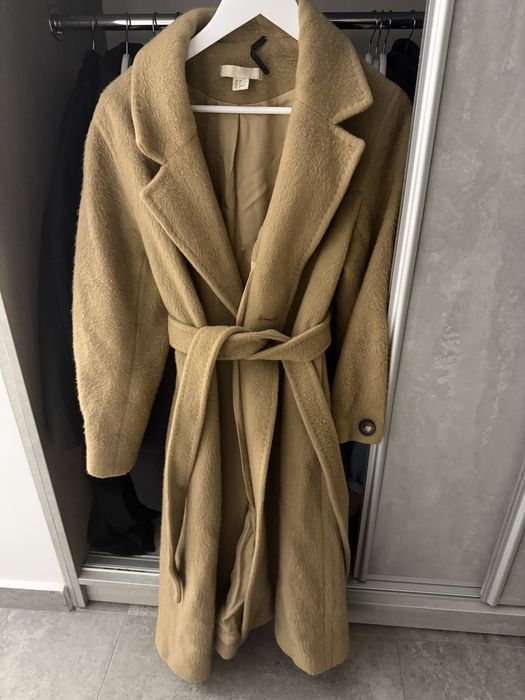 Палто H&M premium Manteco вълна
