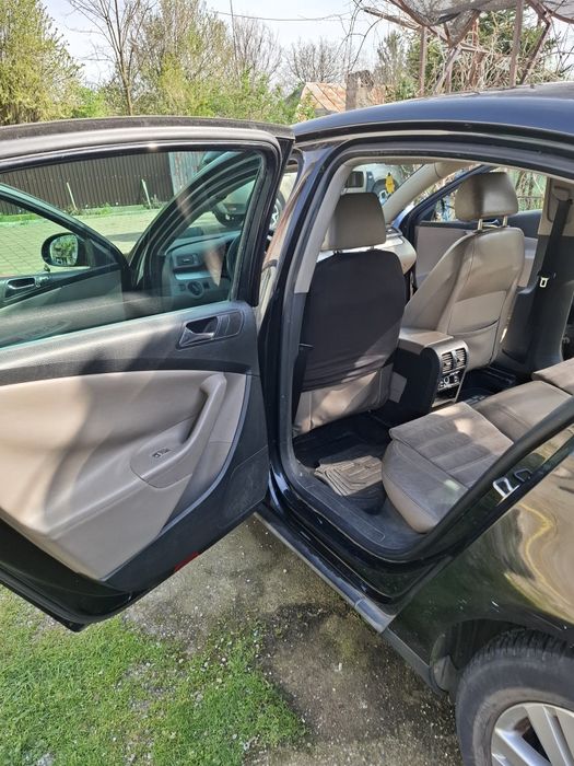 Vând autoturism Volkswagen Passat B6 din 2006